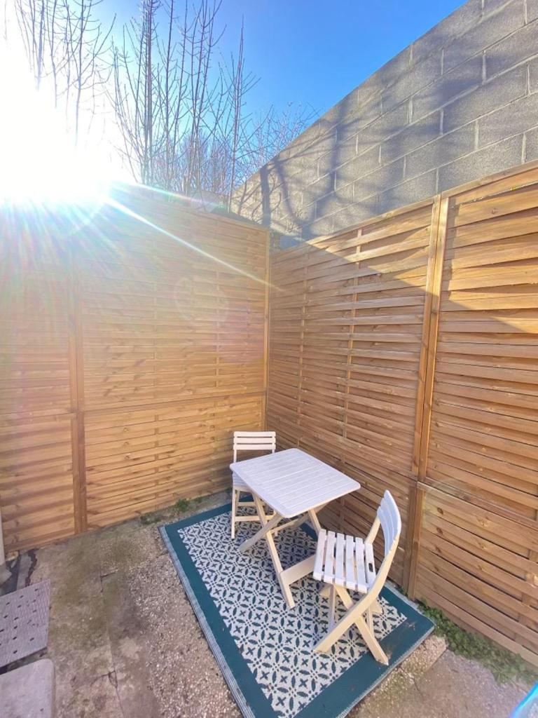 Gite Le Charme Citadin 55 M² Avec Exterieur Valenciennes Luaran gambar