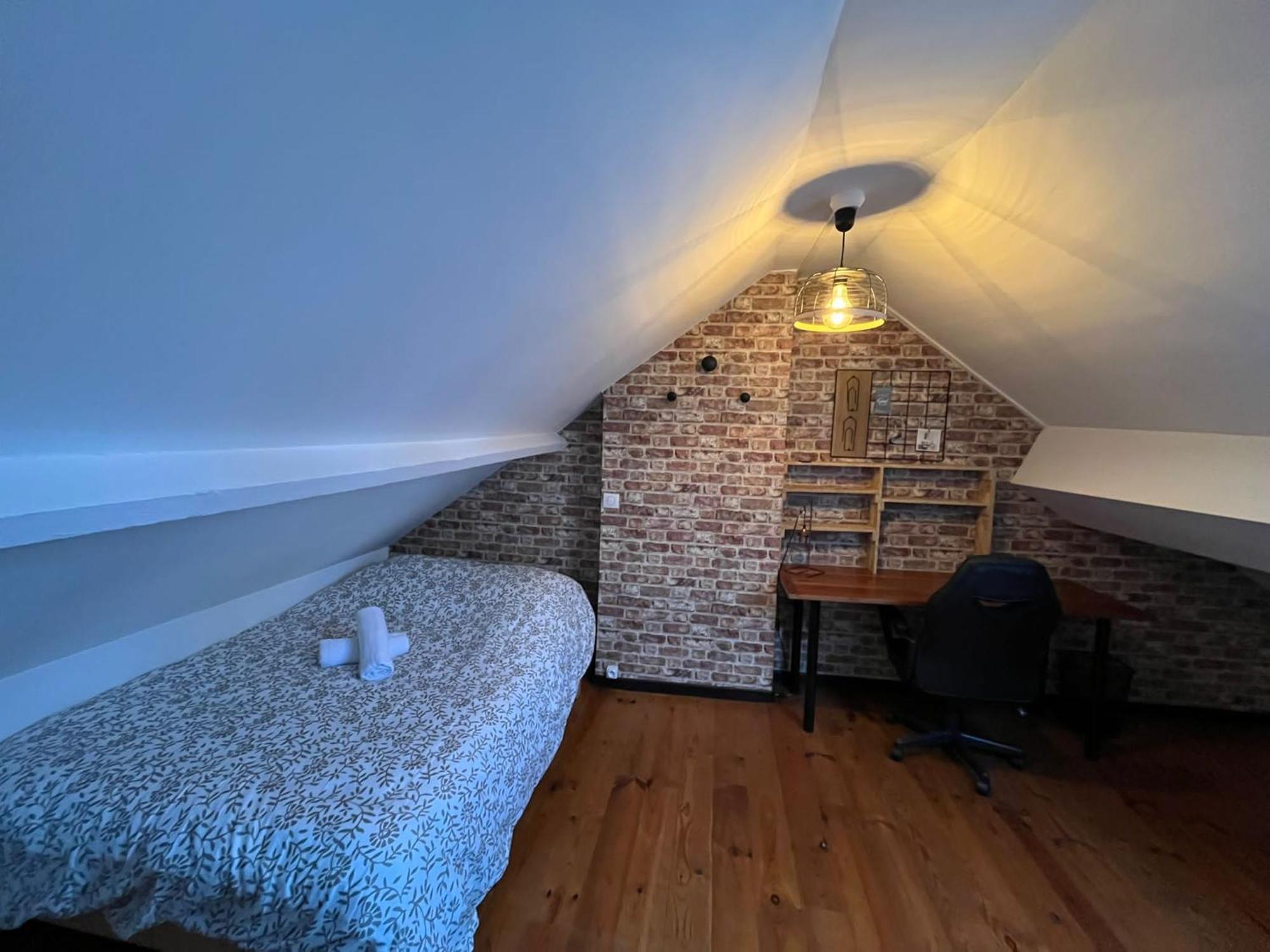 Gite Le Charme Citadin 55 M² Avec Exterieur Valenciennes Luaran gambar